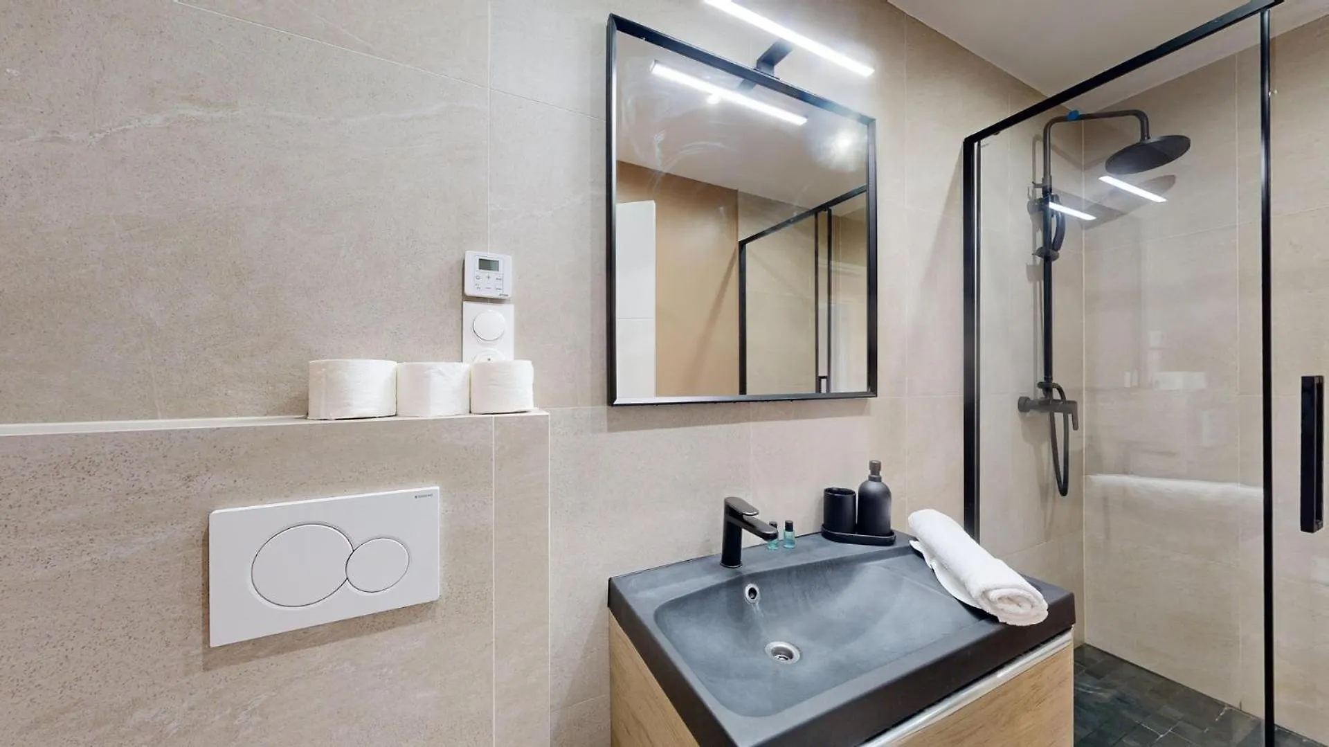 Bluestay 87 - Magnifique Appartement A باريس 0*,  فرنسا